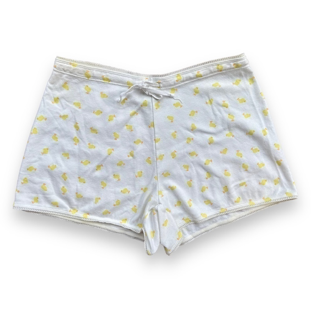 Target White and Yellow Easter Baby Chick Pajama Shorts | Size Medium